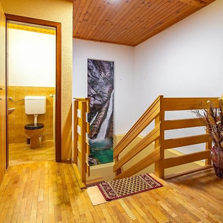 Farm Stay Trlej Begunje na Gorenjskem Exterior photo