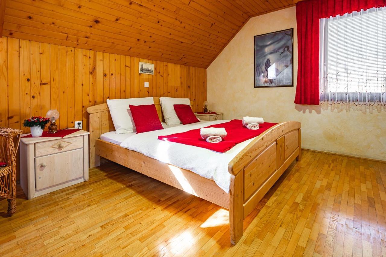 Farm Stay Trlej Begunje na Gorenjskem Exterior photo