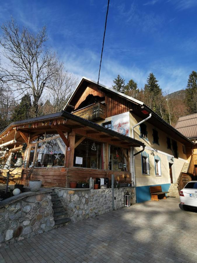 Farm Stay Trlej Begunje na Gorenjskem Exterior photo