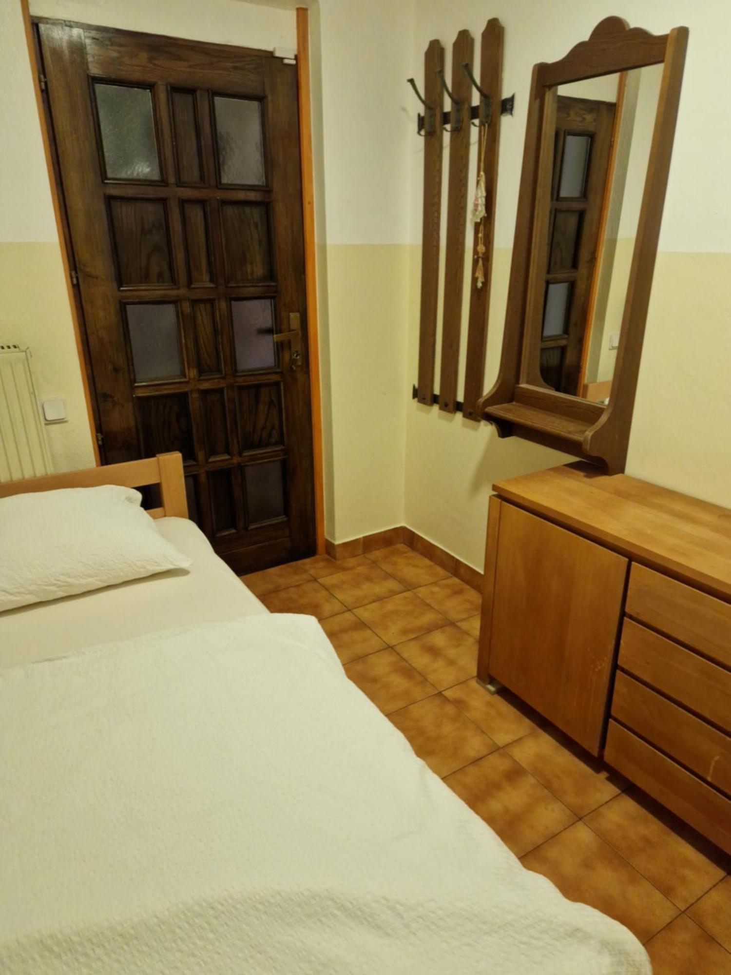 Farm Stay Trlej Begunje na Gorenjskem Room photo